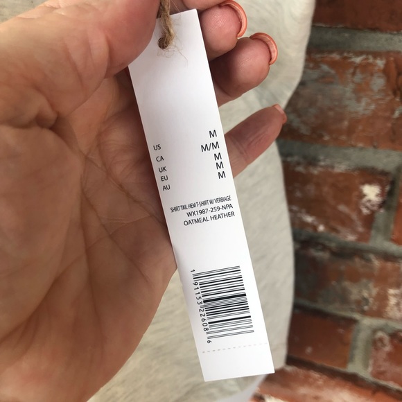 Rae Dunn "love you mom" short sleeve t-shirt sz M - Picture 7 of 7